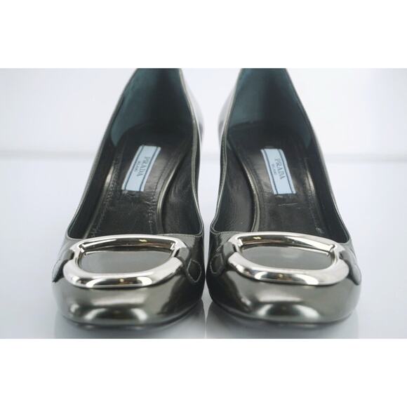 Prada Grey Patent D Ring Buckle High Heels Pumps - Picture 4 of 10